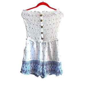 Rue21 White Blue Smocked Sleeveless Romper Size Large Peasant Cottage Beach